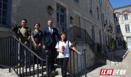 宿迁网红吃瓜事件视频,一场网络狂欢背后的真相揭秘