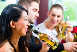 酒吧女生事件爆料视频,揭秘背后真相与争议