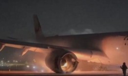 爆料飞机坠机事件视频,坠机事件现场视频曝光，揭秘事故瞬间