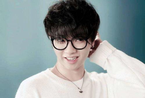 吃瓜娱乐华晨宇是谁啊,吃瓜娱乐界的新星